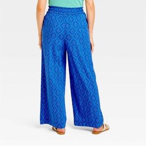 Women's Relaxed Fit Wide Leg Pants Knox Rose Medium New with tags